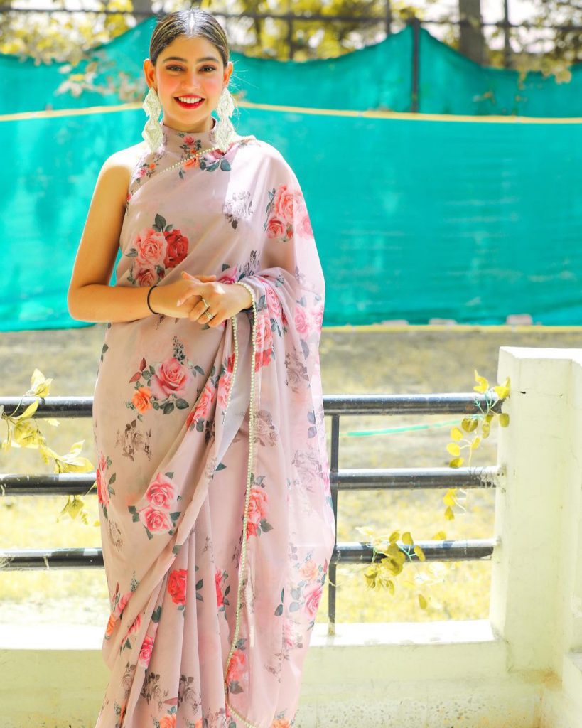 Niti-Taylor3 - Social Nation