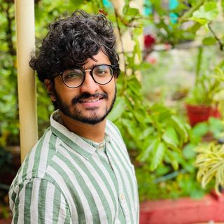 saint_in_baggy-29b51b26a7b816b2882dc0b6bc86b811_hd - Social Nation Prasad Vidhate | Bollywood content