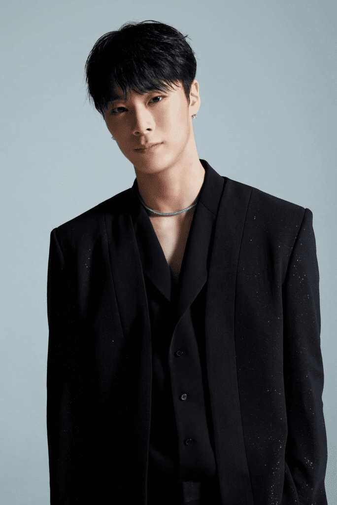 Moon Bin- Mental health- Social media influencer