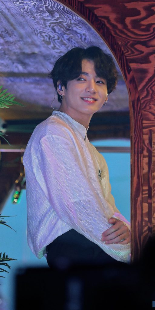 Jungkook breaks record with fastest 1 billion Spotify streams