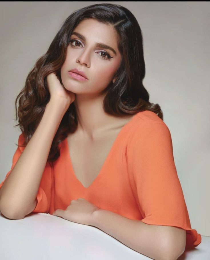 Pakistani-actress - Social Nation Sanam Saeed, Fawad Khan, Mahira Khan in Netflix Series