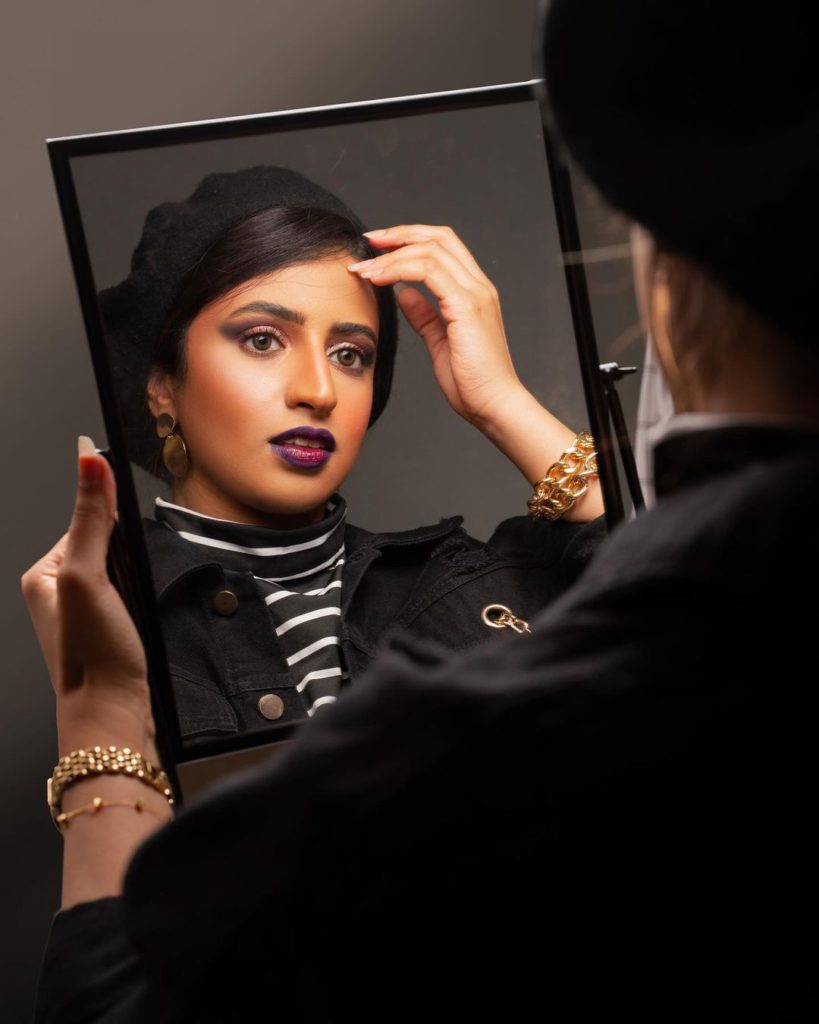 243328769_336976698114548_7797929383982987048_n - Social Nation Huda Almorzaaq Middle East and North Africa (MENA) region bahrain beauty content creator artist makeup looks paintings