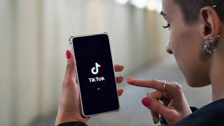 How-TikTok-Tics-Totally-Became-A-Thing-During-The-Pandemic - Social Nation TikTok to introduce long form videos