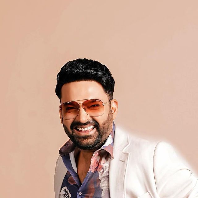Kapil-Sharma-on-Instagram_-_Shoot-mode-📸-thekapilsharmashow-gratitude-😇_ - Social Nation Kapil Sharma brings his show to Netflix