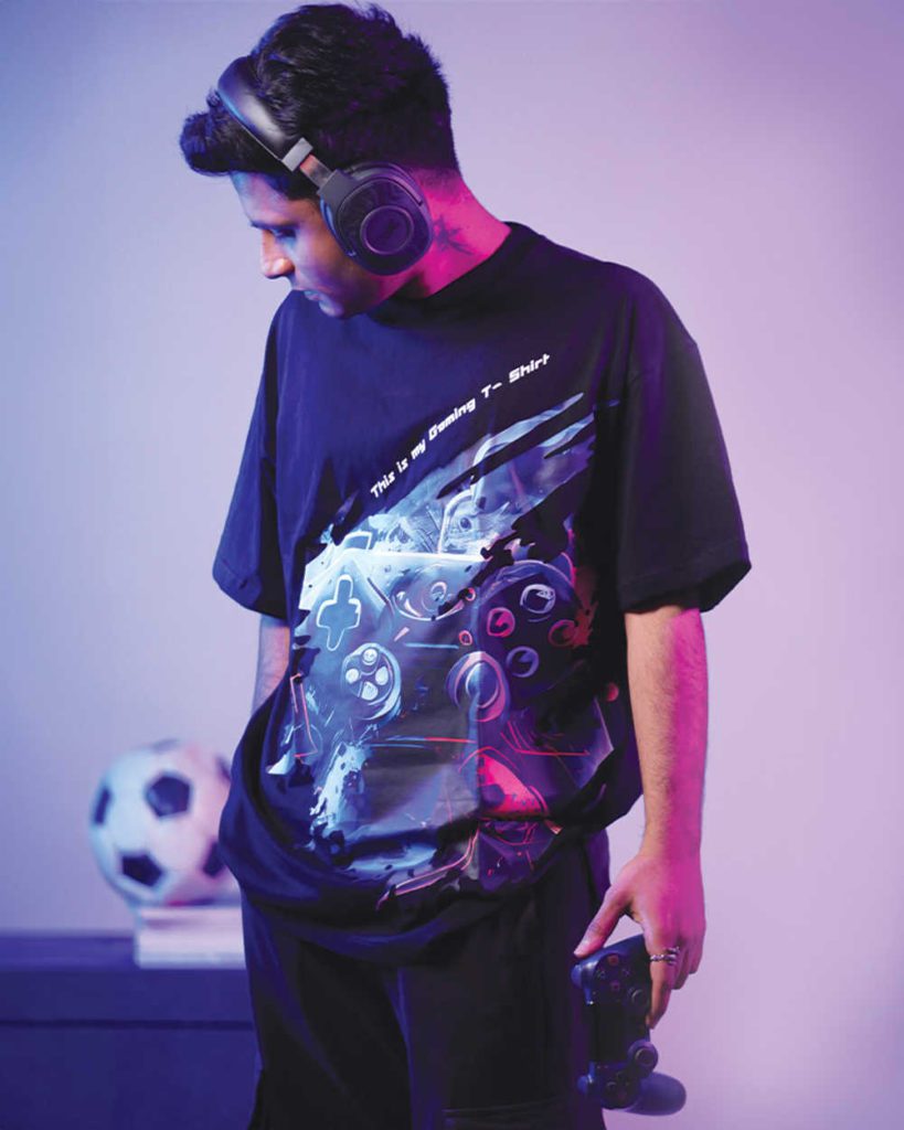8a24b858-ad6c-4e07-8854-eb5156f0b2b9 - Social Nation MerchGarage, Social Nation, merchandise, An IRL Collection, gaming t-shirt, gamers, gaming console