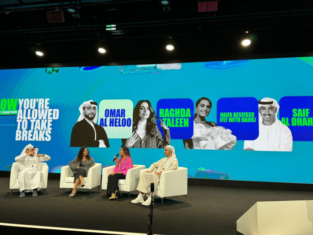 WhatsApp-Image-2024-01-12-at-3.03.58-PM - Social Nation 1 billion followers summit panel discussion Haifa Beseisso, Raghda Taleen, and Saif Al Dhahab