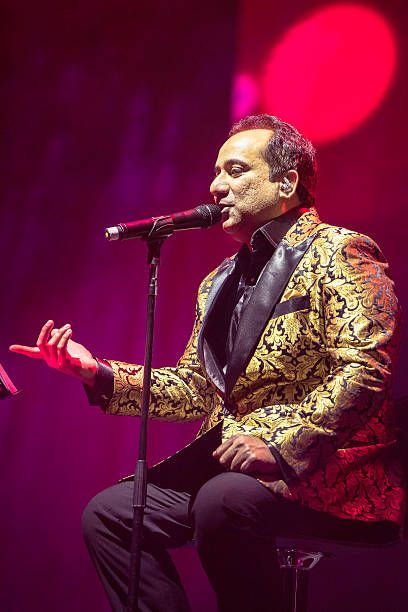 Rahat-Fateh-Ali-Khan-Performs-In-London-Photos-and-Premium-High-Res-Pictures - Social Nation Viral videos and controversy of Rahat Fateh Ali Khan