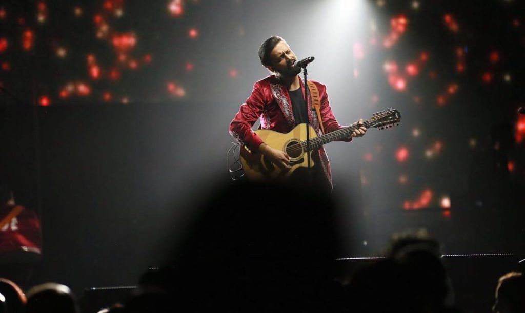 Atif Aslam Bollywood comeback pakistani singer Love Story of 90s movie romantic track