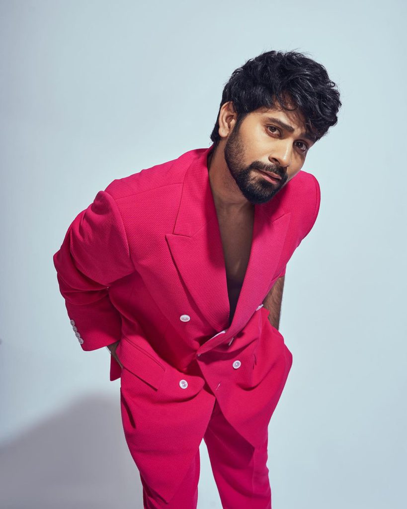 Snapinsta.app_398126093_18397165510012404_1167210442387333779_n_1080 - Social Nation Ankush Bahuguna content creator comedy beauty influencer YouTuber wing it with ankush actor birthday journey