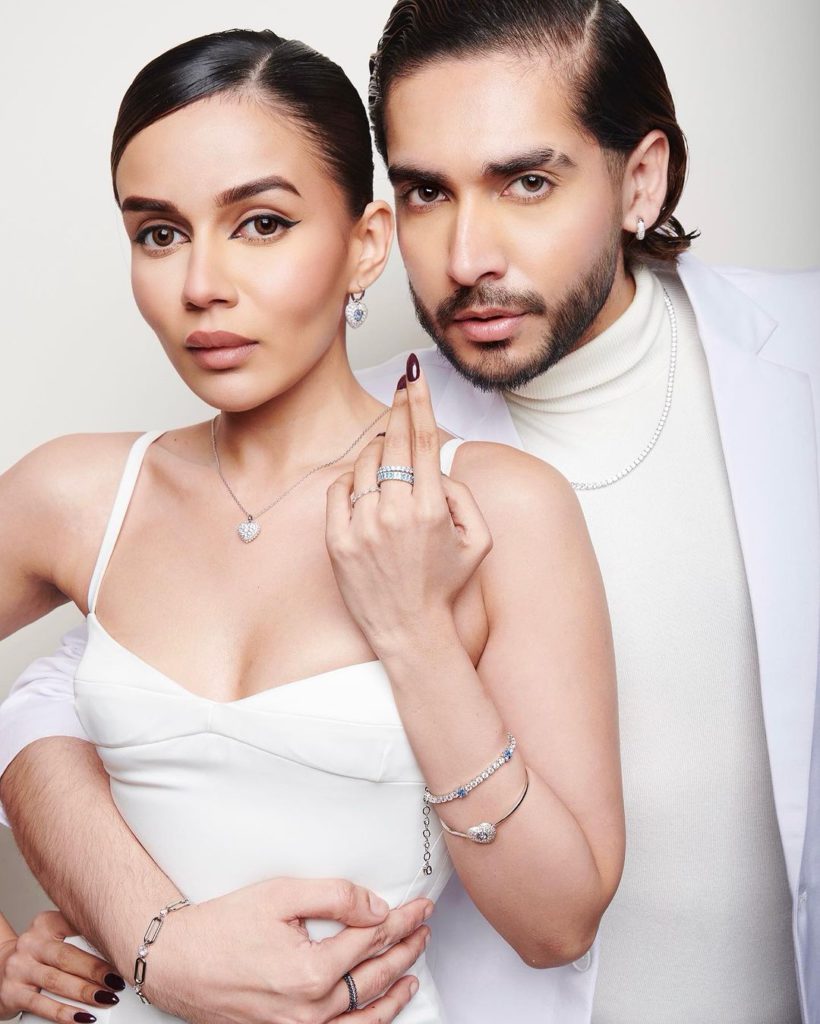 Snapinsta.app_424882193_18420548605058497_7688824657686947120_n_1080 - Social Nation creator couples valentine's day brand collaborations komal pandey siddharth batra swarovski