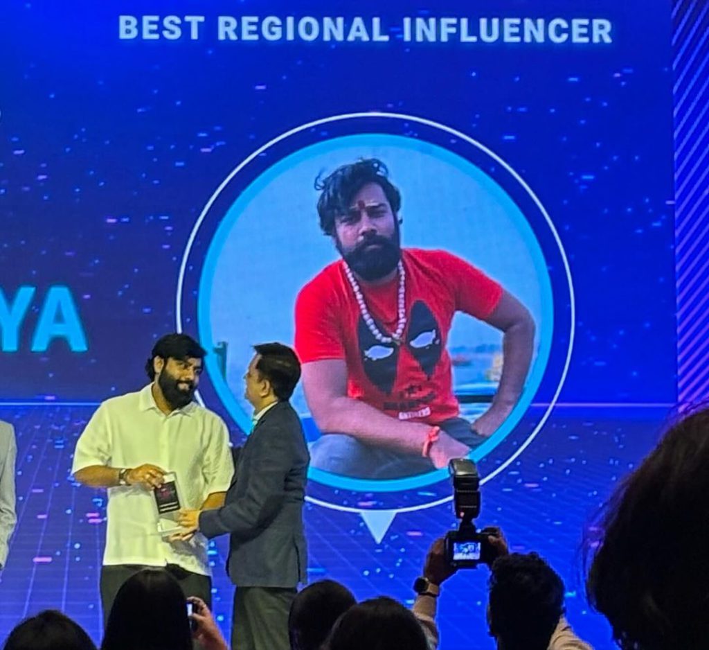 Snapinsta.app_424896572_18414159505005043_2069975713281170695_n_1080 - Social Nation Impact Digital Influencer Awards 2023 exchange4media Kapil Kanpuriya best regional influencer
