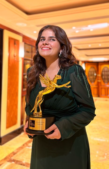 dharna-durga - Social Nation IWMBuzz Awards 2024 OTT Web Entertainment content creators influencers digital stars celebrities Dharna Durga