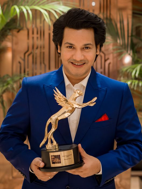 khushaal-pawar - Social Nation IWMBuzz Awards 2024 OTT Web Entertainment content creators influencers digital stars celebrities Khushaal Pawaar