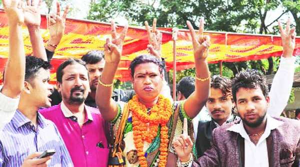 transgender-mayor - Social Nation Madhu Bai Kinnar first transgender mayor Raipur India Pride Month SNTakesPride LGBTQ+ queer community