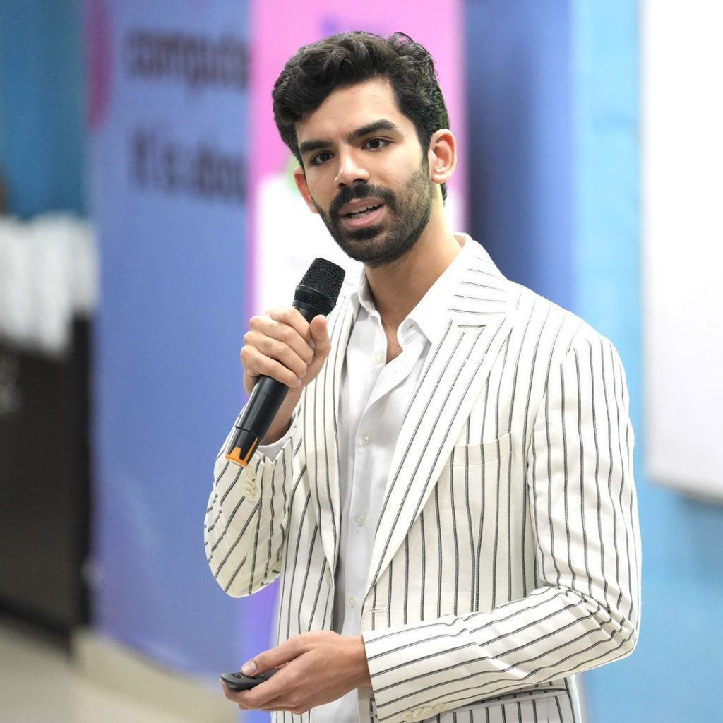 Snapinsta.app_454373426_18011641874575479_2079177642693125359_n_1080 - Social Nation Engineer's Day Ansh Mehra Engineering UX Design YouTube content creator Swiggy Zuddl teacher