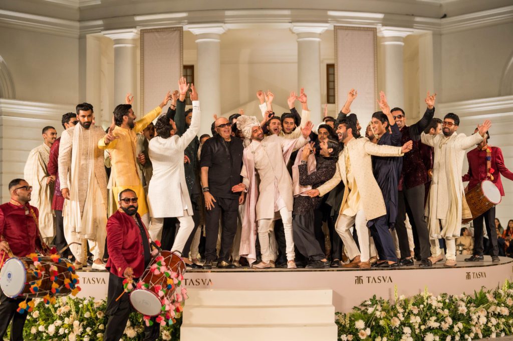 IMG-20241014-WA0013 - Social Nation Tasva show fashion walk menswear Manav Chhabra And Unnati Malharkar women outfit content creators influencers