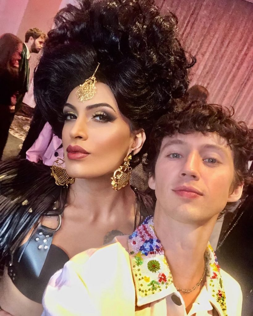 Snapinsta.app_465759646_18465996556006113_3916347586714436427_n_1080 - Social Nation from the creator-verse content creators influencers social media Instagram Youtube weekly catch-up Sushant a.k.a. Rani KoHEnur met Troye Sivan
