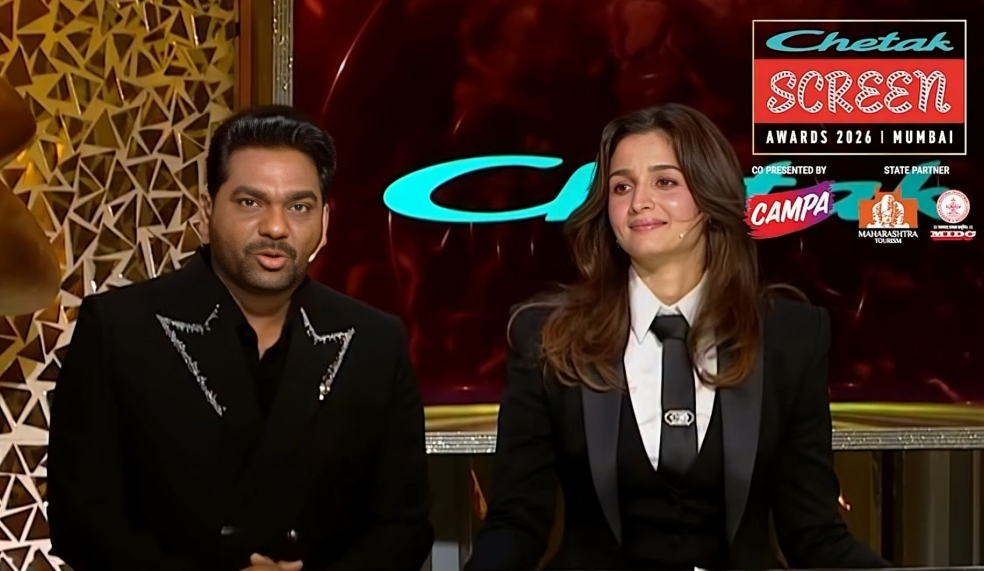 Zakir Khan Elevates Screen Awards 2026 With His Unique Style!