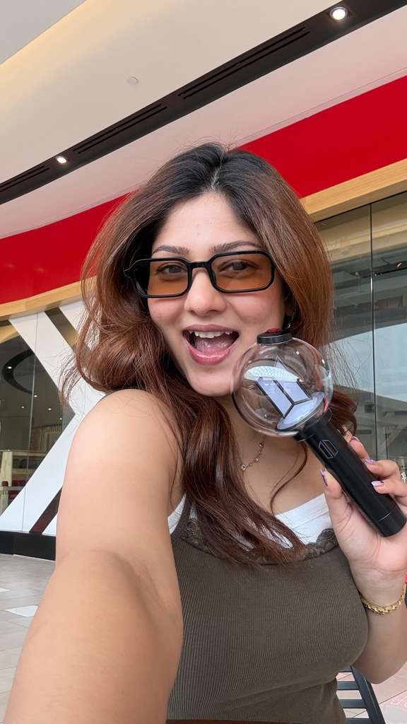 Manasi Mau